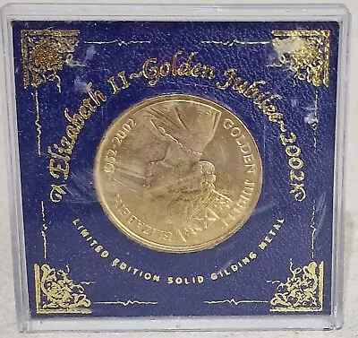 2002 Queen Elizabeth II Golden Jubilee Limited Edition Guilding Metal Coin Boxed • £6.50