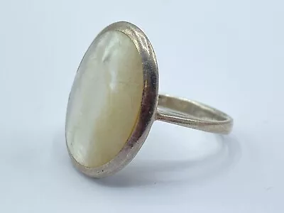 Beautiful Vintage Ladies Sterling Silver & Mother Of Pearl Disk Ring Size P J292 • £25
