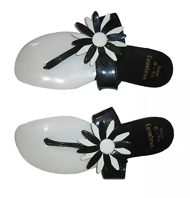 Countess Sandals Slide Thong Shoes Vintage Flower Black White Womens Size 6-7.5 • $12.98