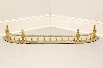 DECORATIVE CRAFTS Lacquered Brass Traditional Fireplace Fender - A • $795