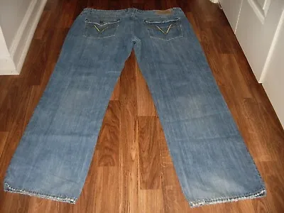 Mens Vigoss Super Slim Destroyed Jeans Size 44x34 Flap Pockets • $10.95