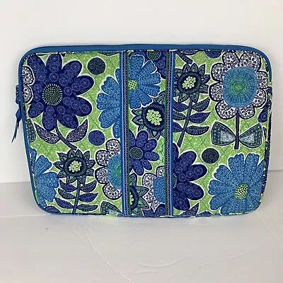 Vera Bradley Blue Doodle Daisy Floral Laptop Quilted Bag Case  17” X 12” X 1” • $24.99