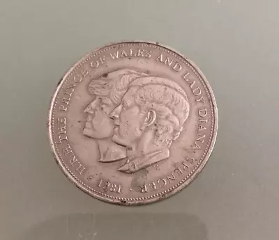 1981 HRH The Prince Of Wales Lady Diana Spencer Commemorative Coin King Charles • £4.99