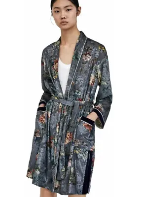 ZARA Blue Grey Floral Velvet Jacquard Kimono Duster Belted Jacket Size L • $41.93