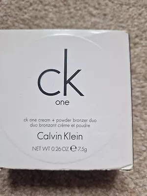 CK One Cream + Powder Bronzer Calvin Klein 200 Lightly Golden • £10