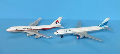 2 Diecast Airplane Models Delta And Malaysia Airlines. • £15