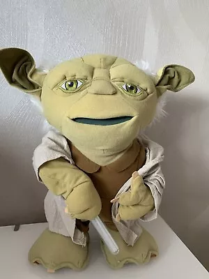 Star Wars Plush Animatronic Talking Yoda With Light Up Lightsaber • £17.99