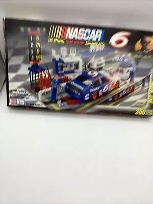 Mega Bloks Nascar Official Mark Martin 6 Building Set Pit Row May Be Incomplete • $14.99