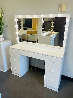 New Modern Vanity Desk White Finish For Bedroom • $369.99