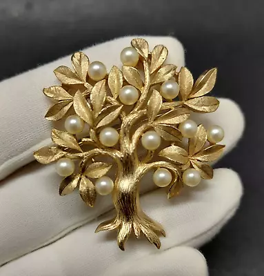 Vintage Crown Trifari Signed Gold Tone Faux Pearl Tree Of Life Brooch Pin • $85