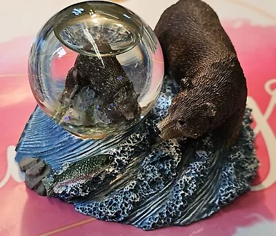 Vintage Alaska Snow Globe Grizzly Bear And Cub Catching Salmon  • $9.80