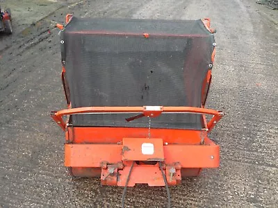 Westwood T1200 Ride On Mower Back Grass Leaf Powered Sweeper Collector Bag Box • £244.95