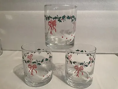 Vintage PANACHE BY DEMA Christmas Glasses Holiday Holly Bows Tumblers Set Of 3 • £9.49