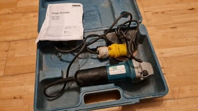 £29 • Buy Makita 110v Angle Grinder 9554NB 115mm