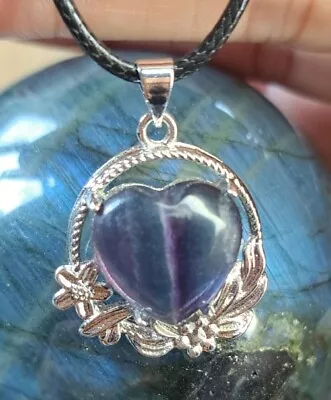 £6.99 • Buy Beautiful Rainbow Fluorite Heart Crystal Pendant 2.5cm Necklace Gift