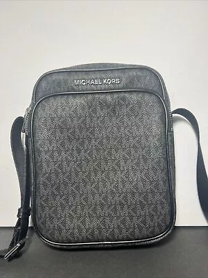 Michael Kors Men Cooper Crossbody Flight Bag Black  Signature Canvas • $130