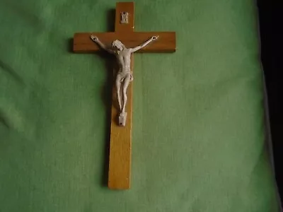 Vintage Wooden Crucifix Jesus Cross Wall Hanging Plaque • £9.99