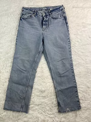 Zara Women’s Straight Leg Light Wash Denim Jeans Size 12 • $13.99