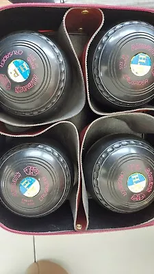£19 • Buy 4 Lawn Bowls Almark Crusader Size 2H