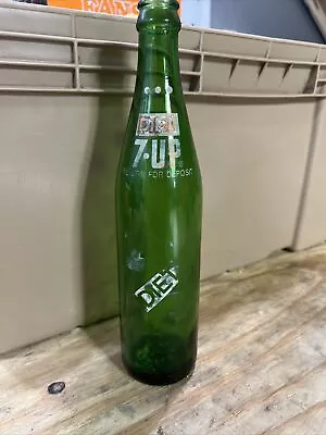 Vintage Diet 7up Bottle • $5