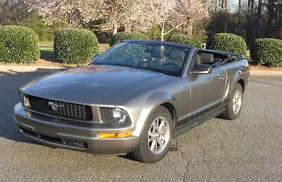 2006 Ford Mustang Deluxe • $13888