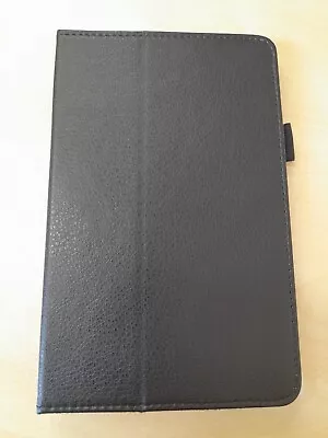 Magnetic 7 Inch Universal Tablet Cover • £2