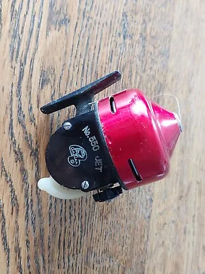 Vintage 550 Jet Angler Japan Closed Face Fishing Reel • $37.43