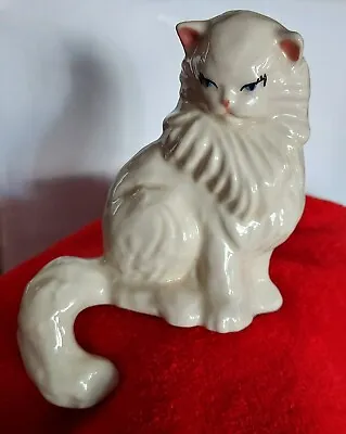 Vintage Ceramic Arts Studio White Persian Blue Eyed Cat Figurine Shelf Sitter  • $22.50