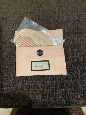 £15 • Buy Gucci Comb And Pouch Set