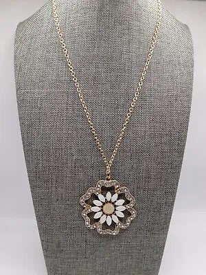 Beautiful Flower Necklace White Faux Moonstone Rhinestone Mandala • $15.40