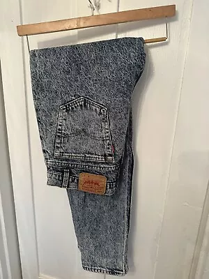 Levis Vintage Acid Wash 550 31 X 31 • $20