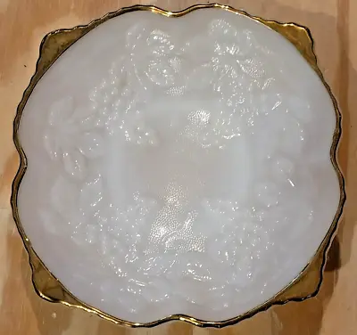 Vintage Anchor Hocking White Milk Glass Gold Rim Grape Fruit Bowl Circa 1950 • $30.60