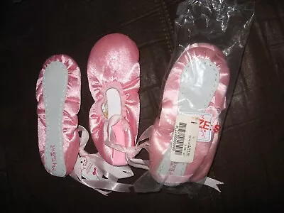 LOT Of  10  MY TWINN CHILDREN S BALLET SLIPPERS SIZE SMALL PINK NEW NRFB • $29.99