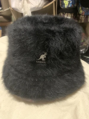 $46 • Buy Mens Kangol Angora Faux Fur Medium Bucket Style Hat Black W/ Silver Kangaroo