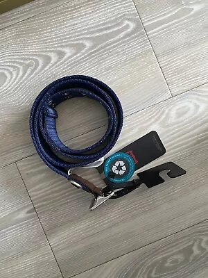 Men’s New Levi’s Medium Navy Blue Belt • £25