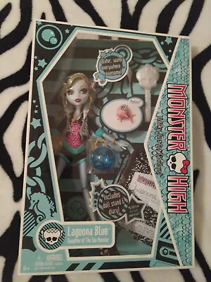 2009 Monster High Original 1st Wave Lagoona Blue Doll  • $699