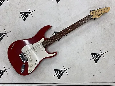 Peavey International Series Raptor Electric Guitar Red • $90