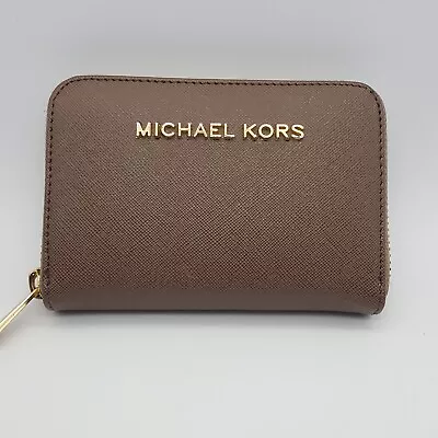 Michael Kors Beige Leather  Small Wallet H15 • £15.99