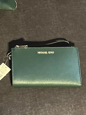 Michael Kors Lg Double Zip Wristlet Racing Green • $25