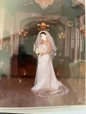 Beautiful Classic La Sposa Wedding Dress • $290