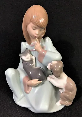 $65.99 • Buy Lladro #5640 Cat Nap 5.5  Tall Made In Spain MINT