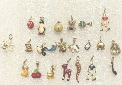 £40 • Buy 9 Ct Gold  Mixed Pendants   New And Used