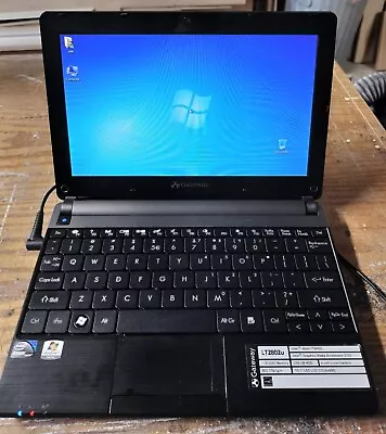 Gateway Netbook LT2802u ZE6  10.1 In. Atom N455 2GB 250GB HDD KAV60 • $50