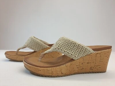 £19.99 • Buy SKECHERS Sandal Ladies WomensSize 4 EU 37 LUXE FOAM Beige Glitter Wedge Slippers