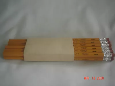 NEW / UNUSED Vintage SLEEVE Of 12 MUSGRAVE PENCIL CO. Bonded Lead No. 1 PENCILS • $29.99