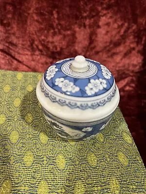 Vintage Deer Blue & White Porcelain Trinket Box With Lid Franklin Mint Plum • $14.95