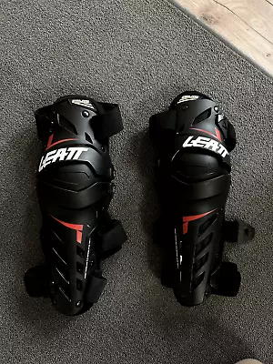 Leatt Motorcycle Knee & Shin Guard Dual Axis Knee Protectors Size S/M • $45