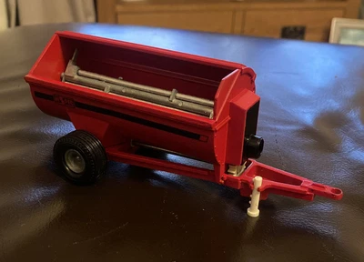 £25 • Buy Britains 1/32 HiSpec Muck Spreader Conversion. Suites Britains, Siku, Wiking, UH