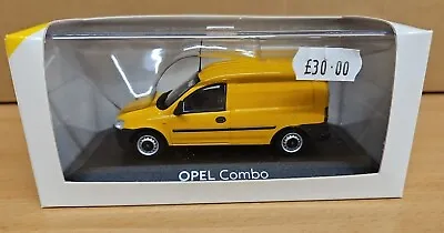 Minichamps 1/43 - Opel Corsa Combo Van Yellow - Diecast Scale Model Car • £30