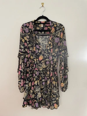 $80 • Buy Spell And The Gypsy Sayulita Floral Mini Dress - XS Excellent Condition